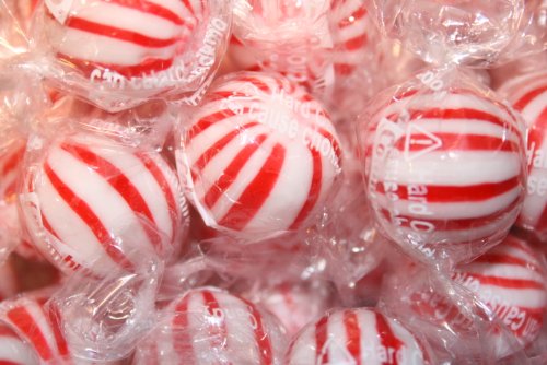 Jumbo Peppermint Balls - Red & White Bag of 200ct